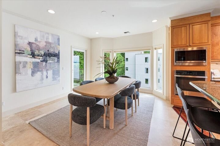 Condo in Seattle, Washington, United States 5 - 18162267