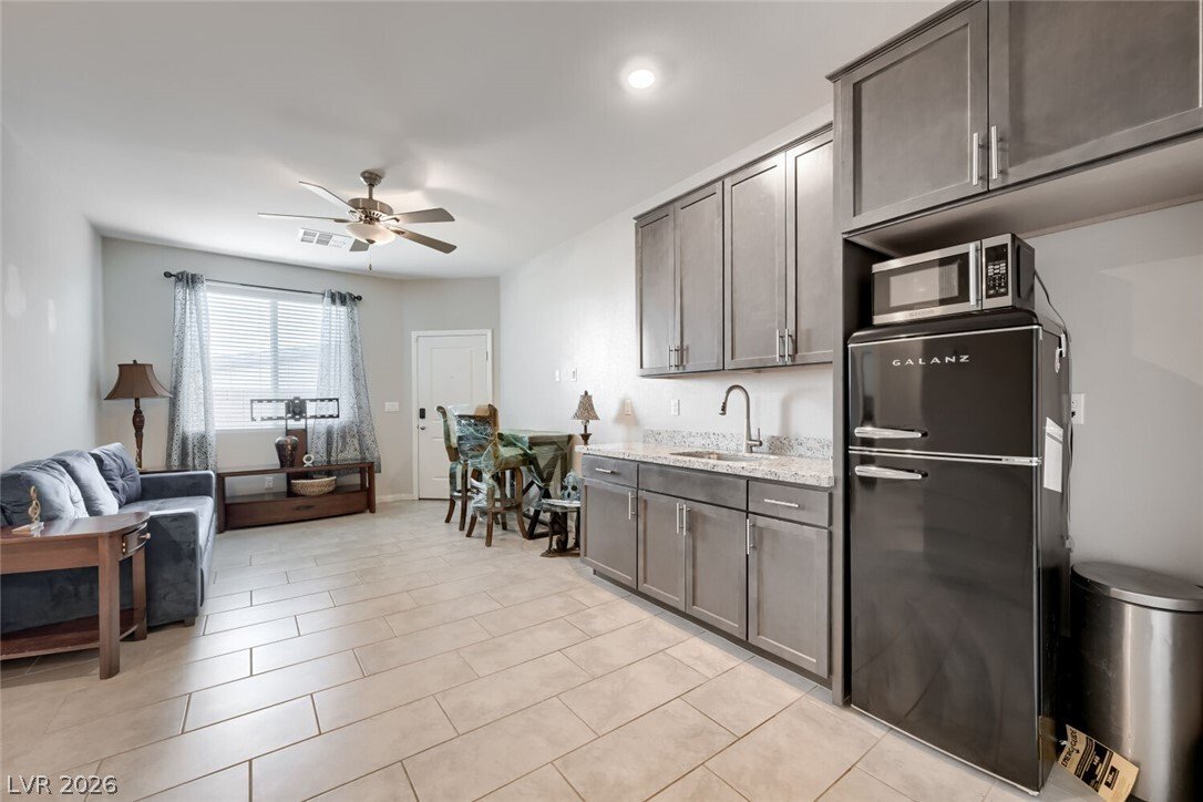 House in Las Vegas, Nevada, United States 3 - 18159664