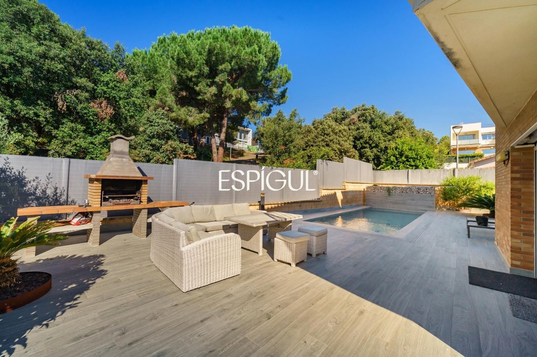 Villa in Canet De Mar, Catalonia, Spain 1 - 18157941