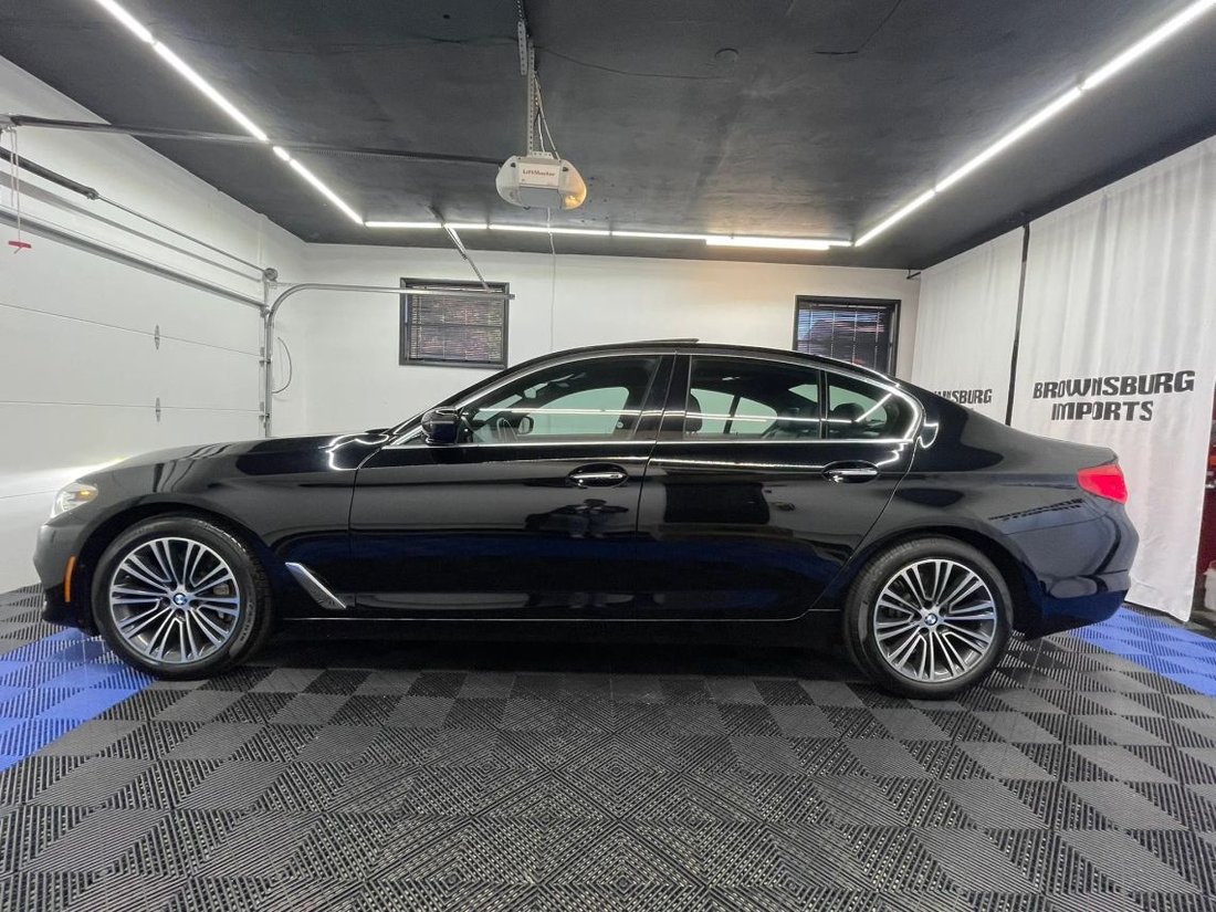 Sedan in Indianapolis, IN, United States 4 - 18166032