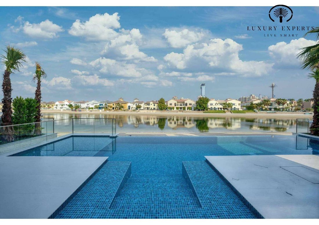 Villa in Palm Jumeirah, Dubai, United Arab Emirates 2 - 18155423