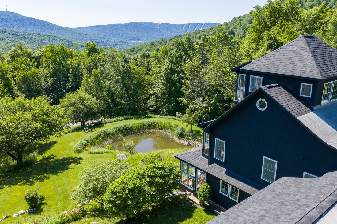 House in New Ashford, Massachusetts, United States 1 - 17772446