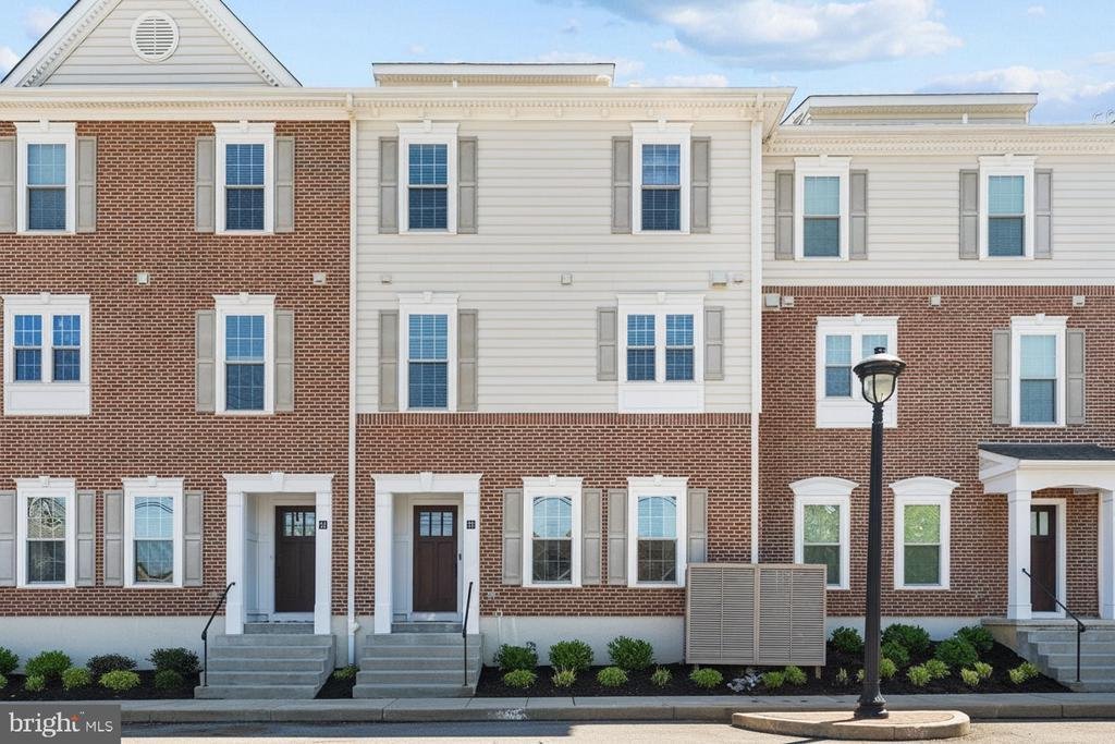 Townhouse in Berwyn, Pennsylvania, United States 2 - 18155382