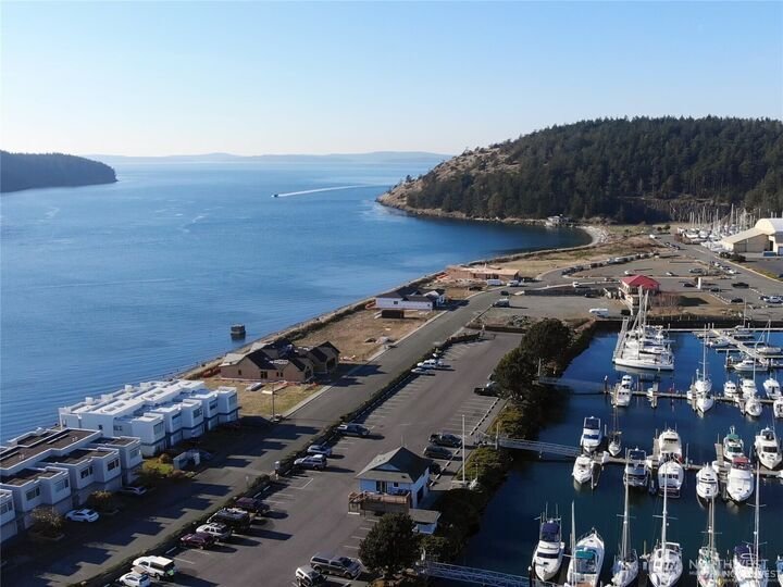 House in Anacortes, Washington, United States 2 - 18162266