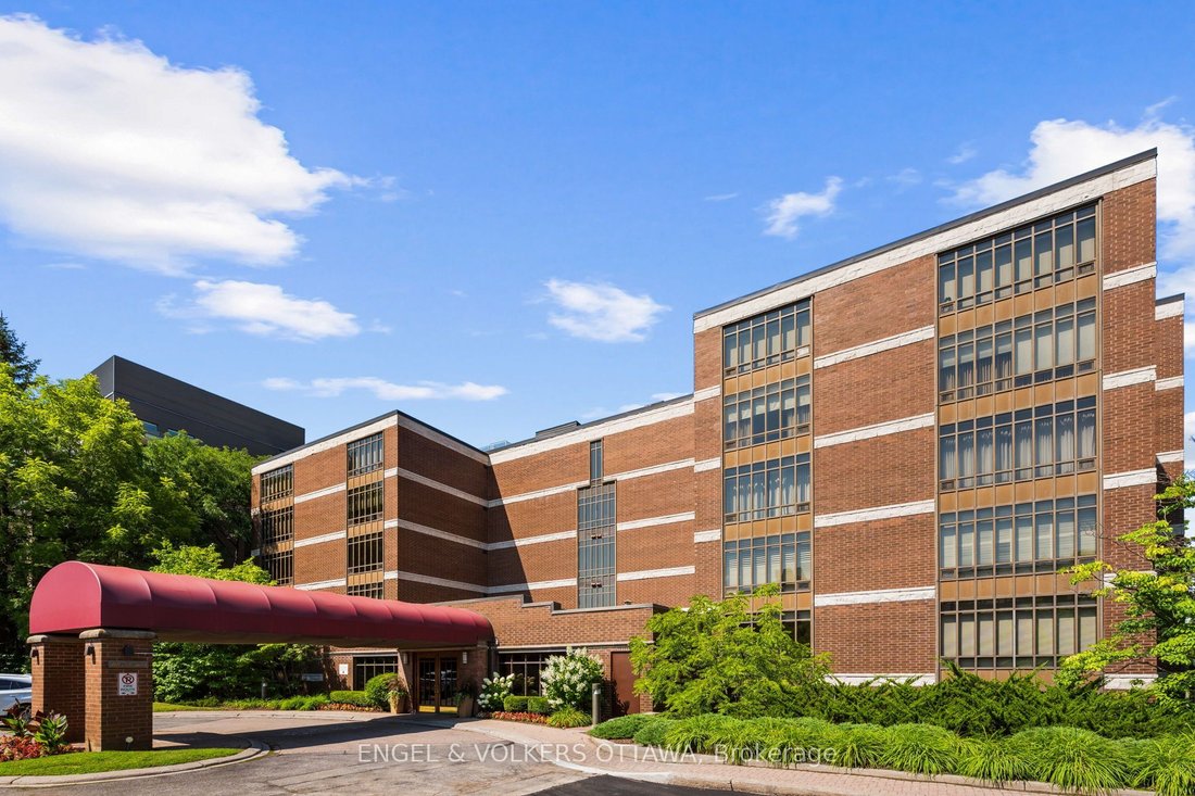 Condo in Ottawa, Ontario, Canada 2 - 18167603
