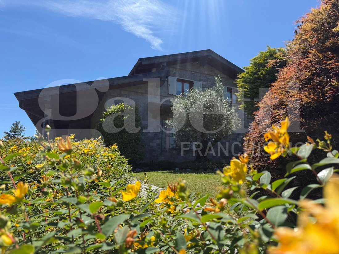 Villa in Asso, Lombardy, Italy 3 - 18042378