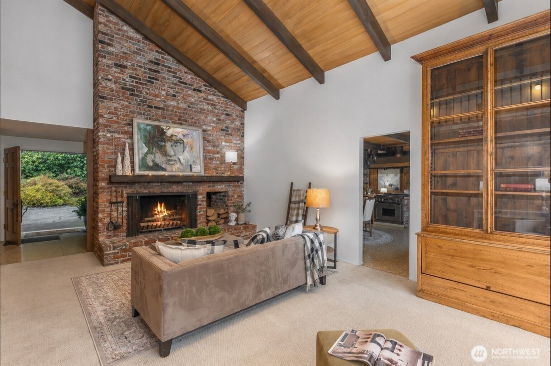 House in Bellevue, Washington, United States 5 - 18154129