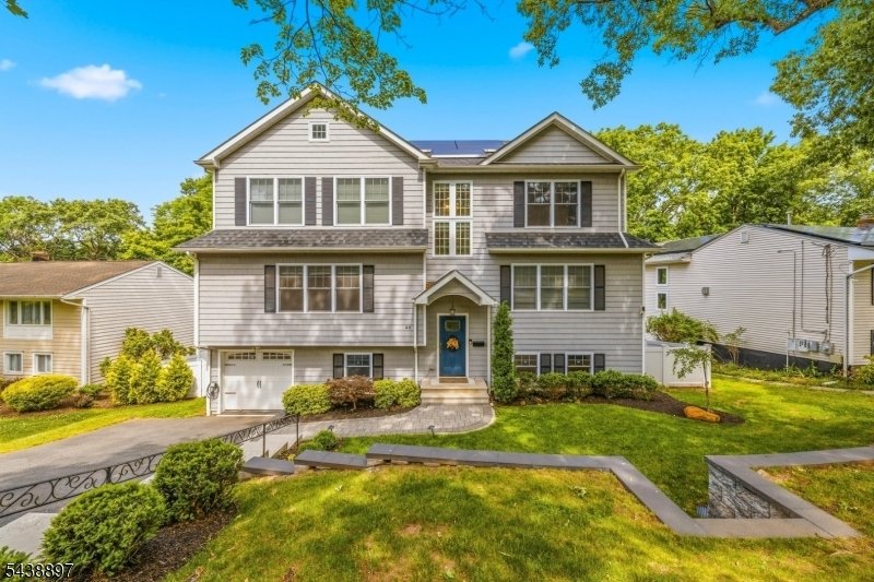 House in Livingston, New Jersey, United States 3 - 18161691