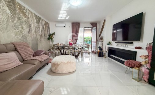 Villa in Rivoltella, Desenzano del Garda, Lombardy 1