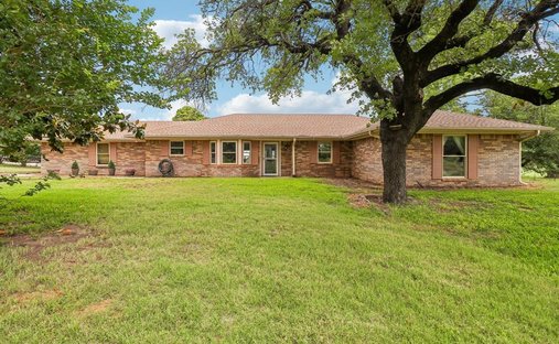 House in Boyd, Texas, United States 1
