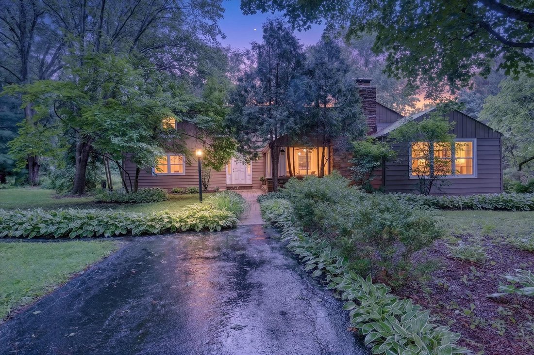 House in Village of Lakewood, Illinois, United States 1 - 18159481