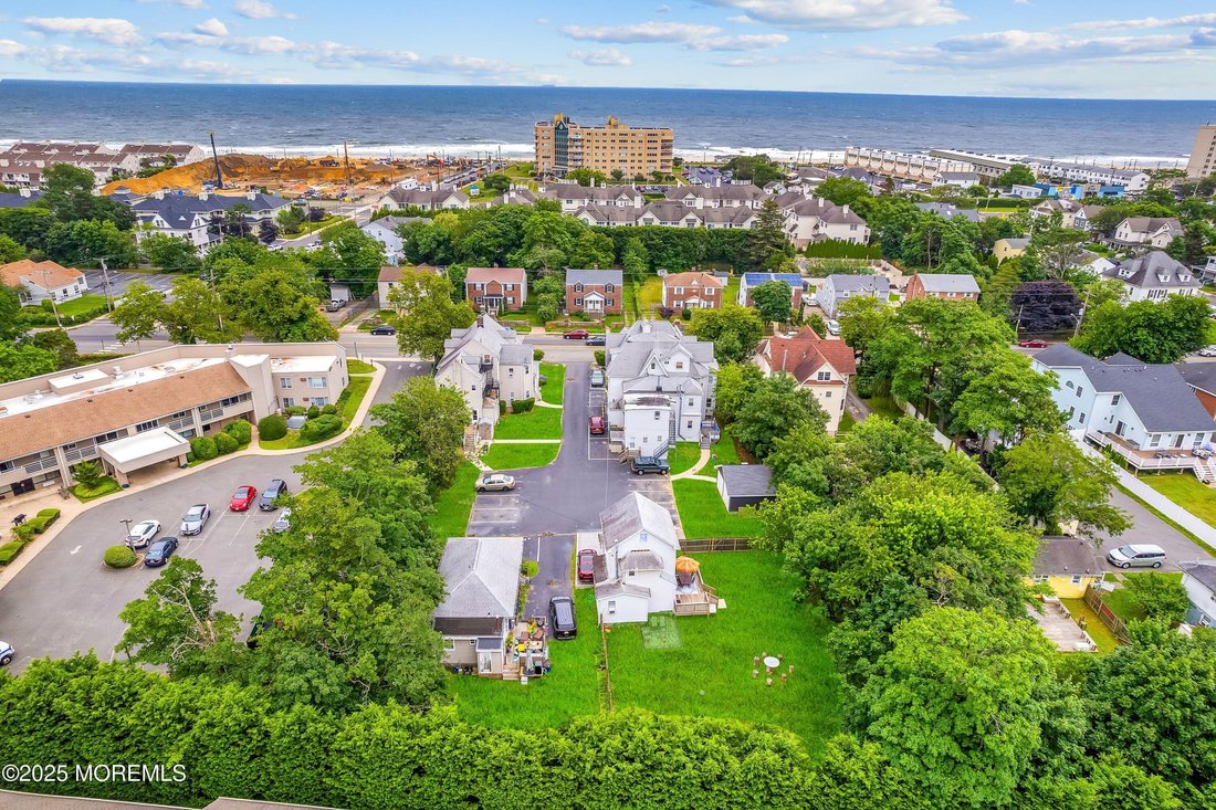 Long Branch, New Jersey, United States 5 - 18159645