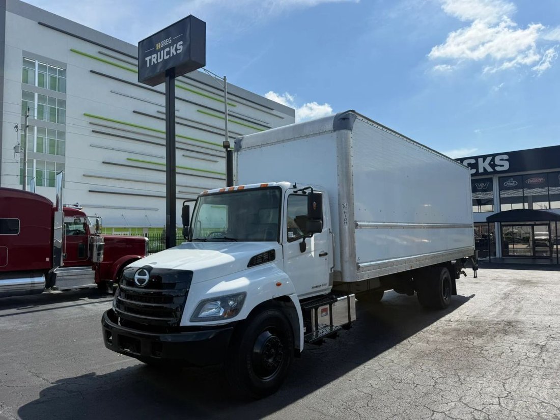 Pickup in Miami, FL, United States 1 - 18167860
