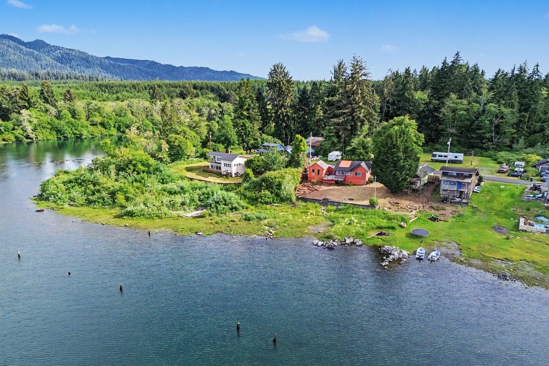 House in Amanda Park, Washington, United States 1 - 18156427
