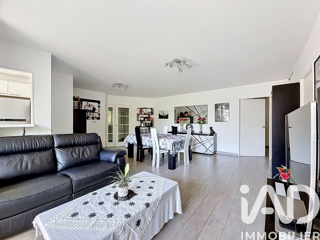 Apartment in Hachette, Le Plessis-Robinson, France 5 - 18169297