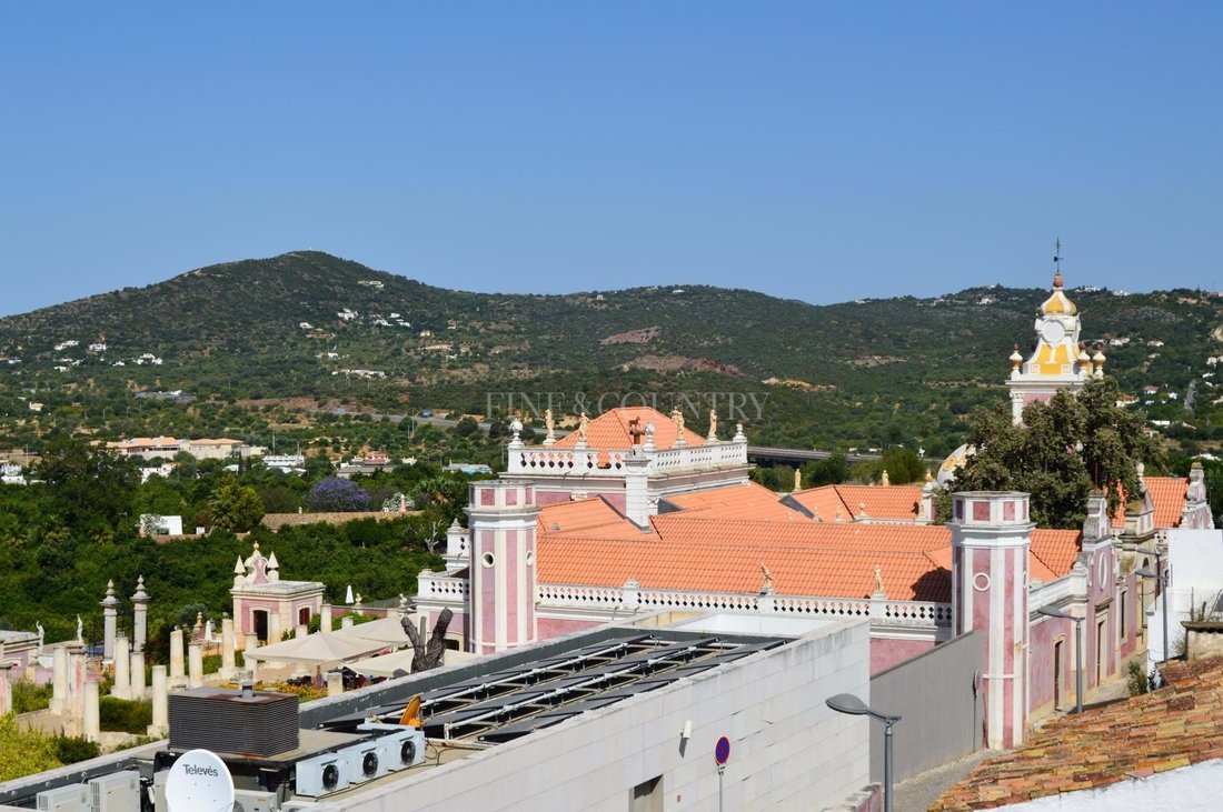 Estoi, Algarve, Portugal 1 - 15090319