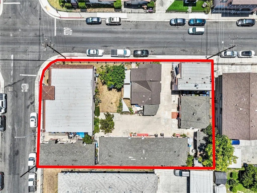 East Los Angeles, California, United States 1 - 18158783