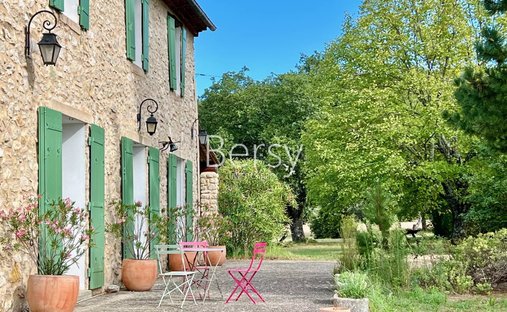 Casa di campagna a Secteur Sud, Pernes-les-Fontaines, Francia 1