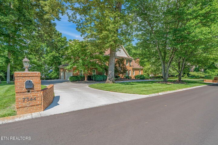 House in Knoxville, Tennessee, United States 3 - 18161610