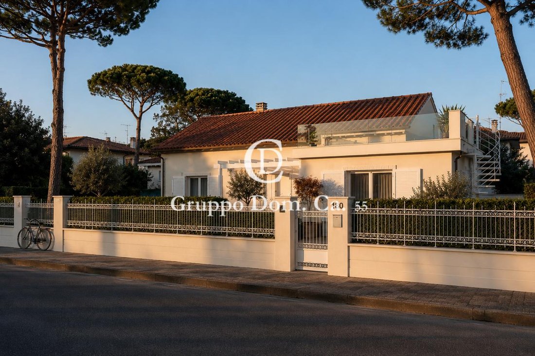 Villa in Center, Forte dei Marmi, Tuscany 1 - 18158711