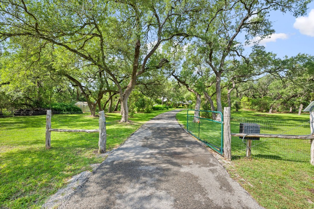 House in Wimberley, Texas, United States 3 - 18157465