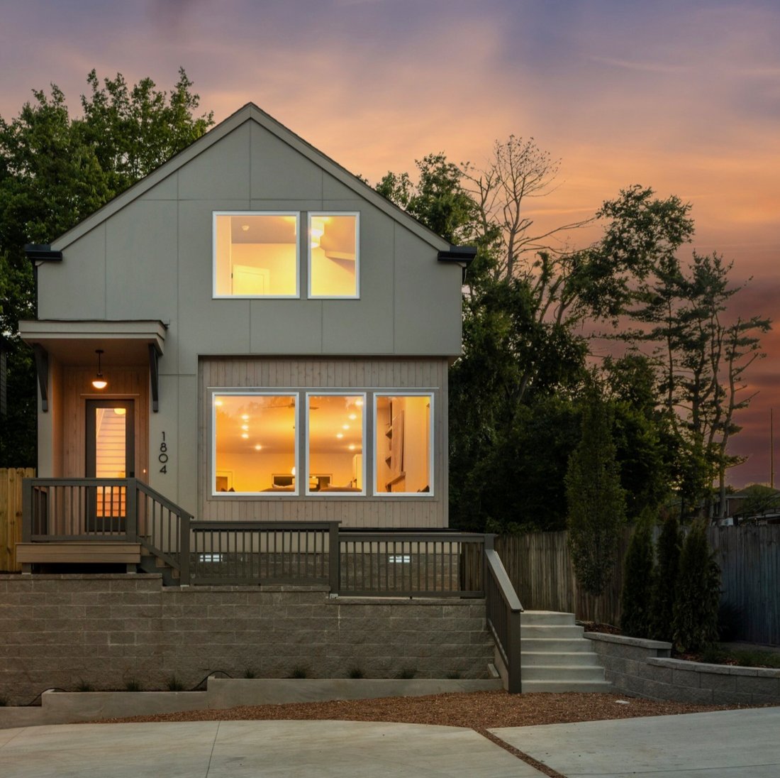 Co Op in Nashville, Tennessee, United States 1 - 18166983