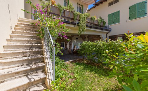 House in Polpenazze del Garda, Lombardy, Italy 1