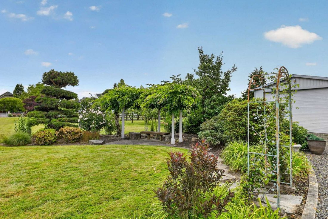 House in Hillsboro, Oregon, United States 4 - 18160298