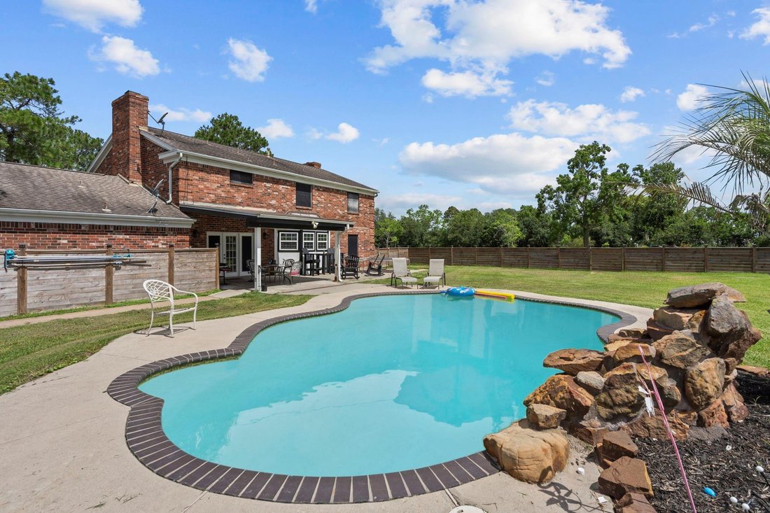 House in Santa Fe, Texas, United States 2 - 18159804