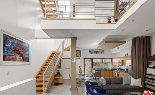 Condo in Los Angeles, California, United States 1