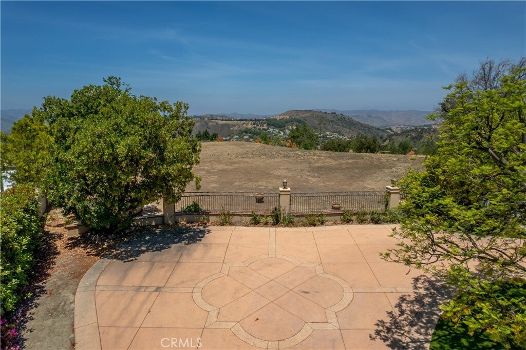 Land in Hidden Hills, California, United States 4 - 18156201