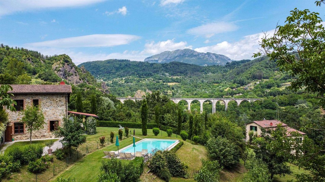 Camporgiano, Tuscany, Italy 3 - 18167540
