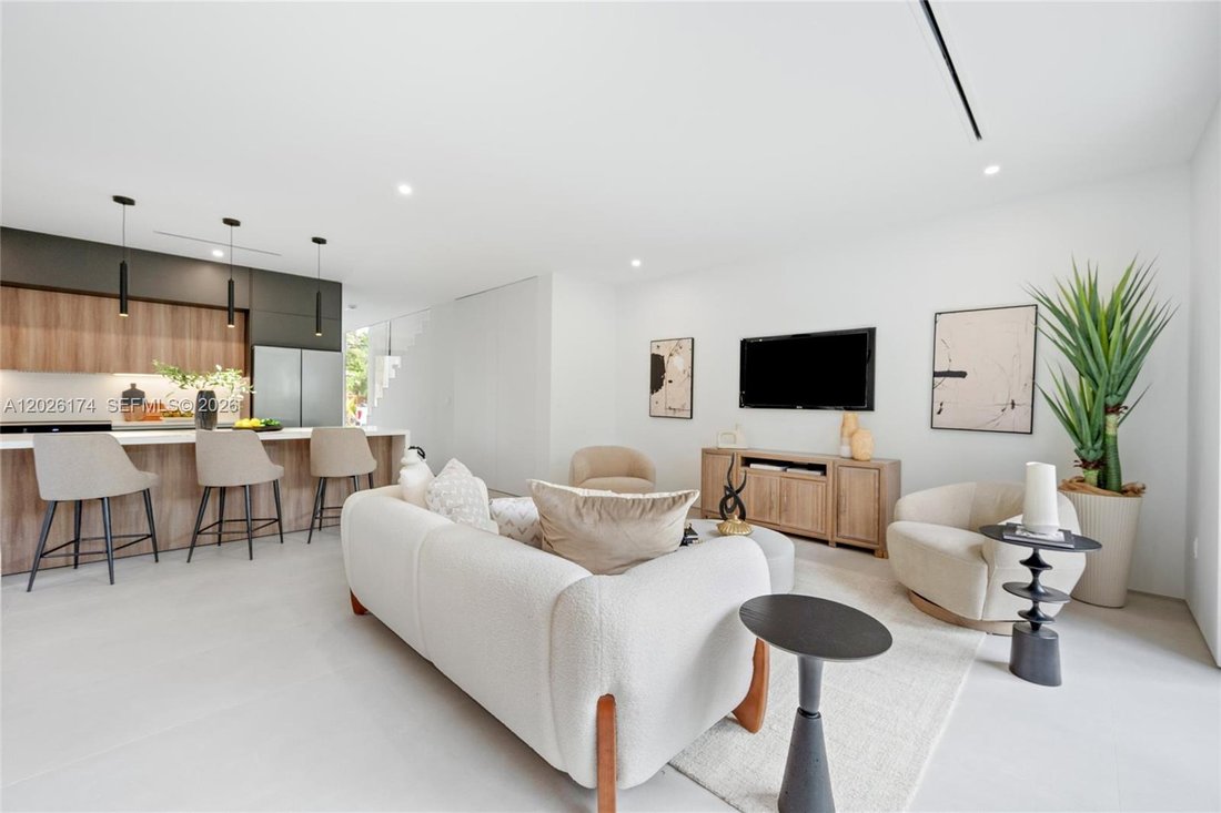 House in Miami, Florida, United States 3 - 18170124