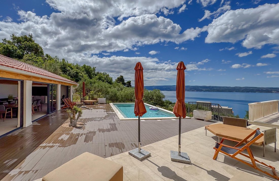 Villa in Dugi Rat, Split-Dalmatia County, Croatia 1 - 18161223