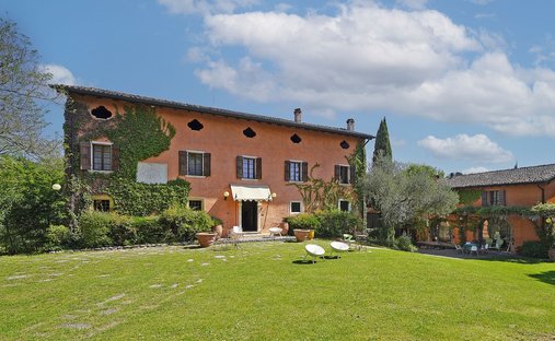 Monzambano, Lombardy, Italy 1