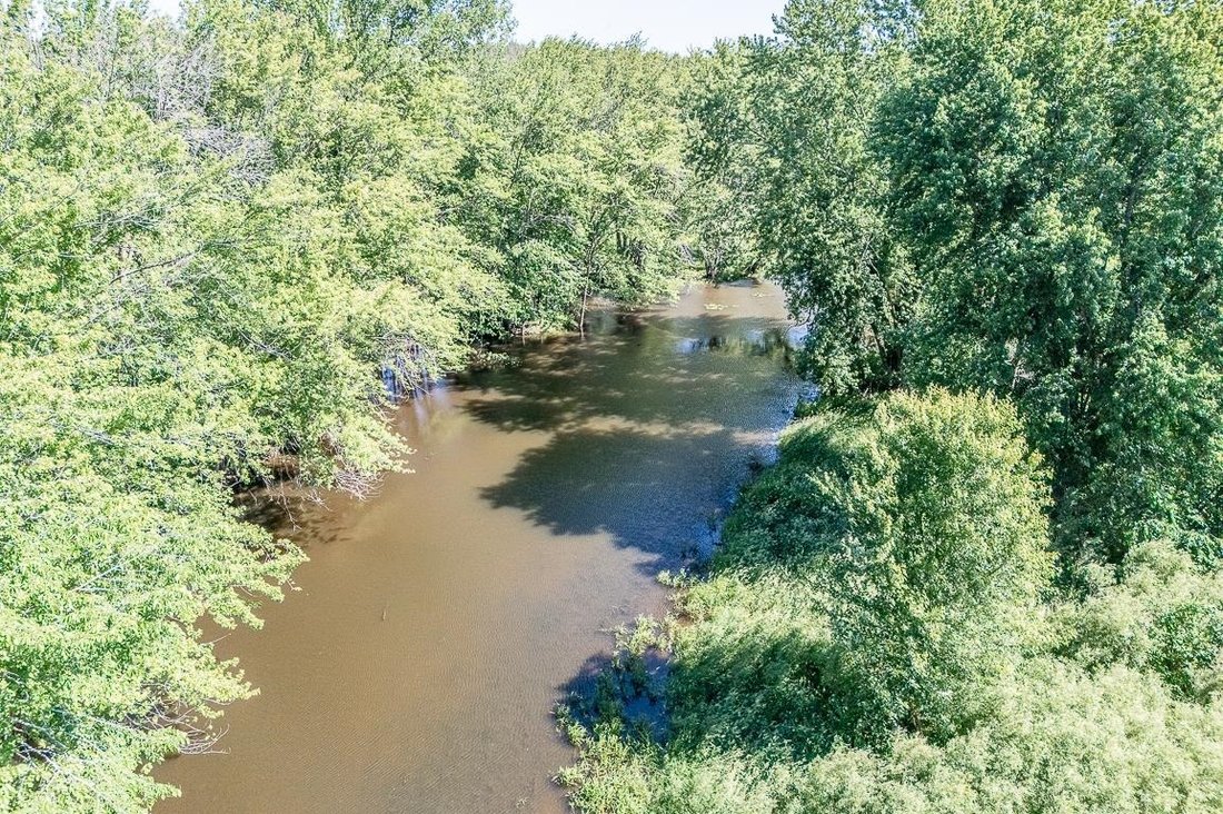 Shiocton, Wisconsin, United States 4 - 17436650