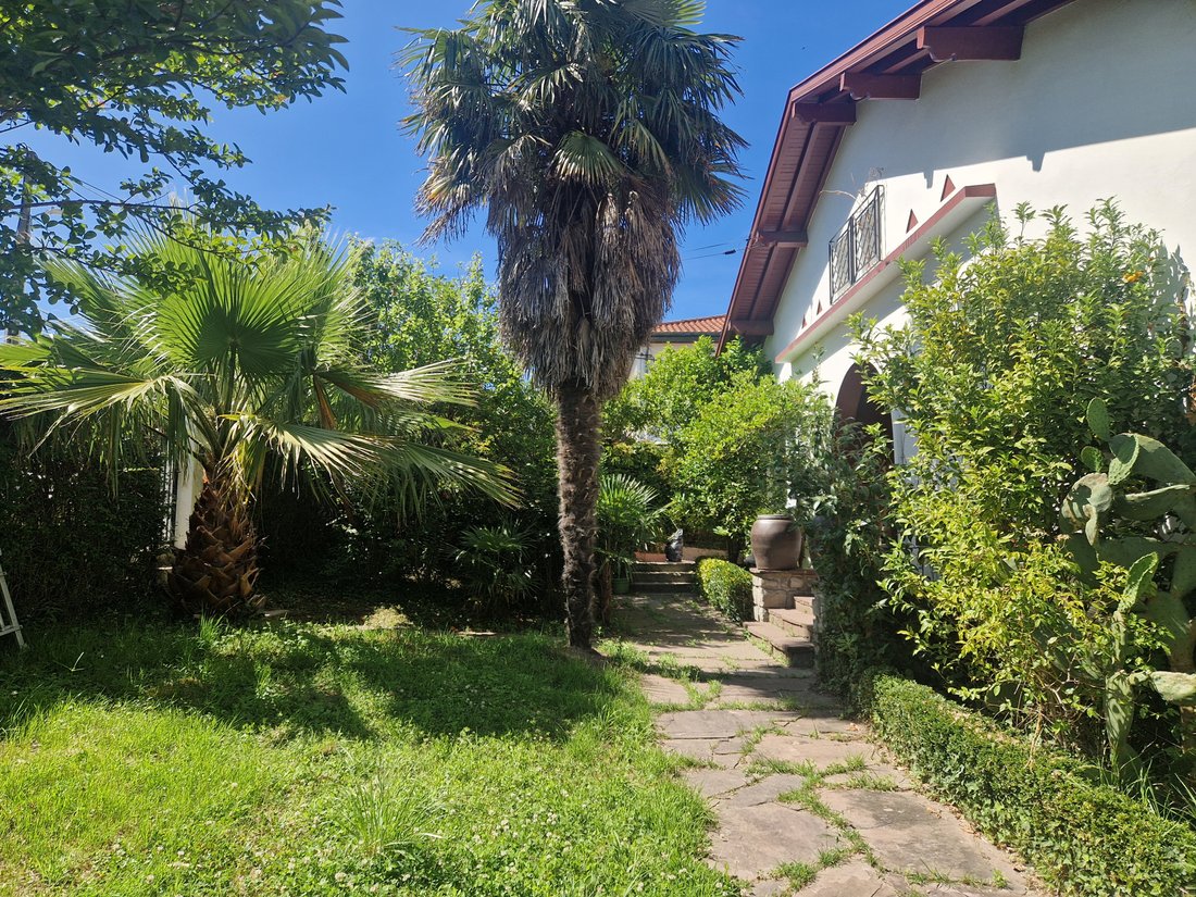 House in Centre Ville, Saint-Jean-de-Luz, France 2 - 16409282