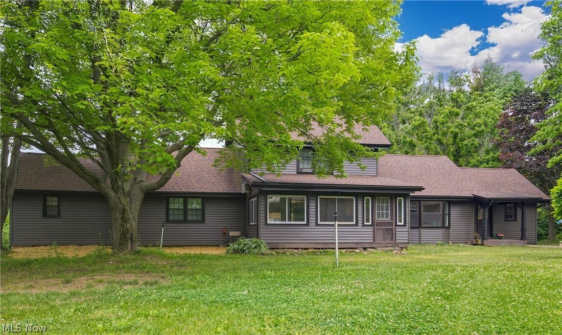 House in Akron, Ohio, United States 5 - 18152303