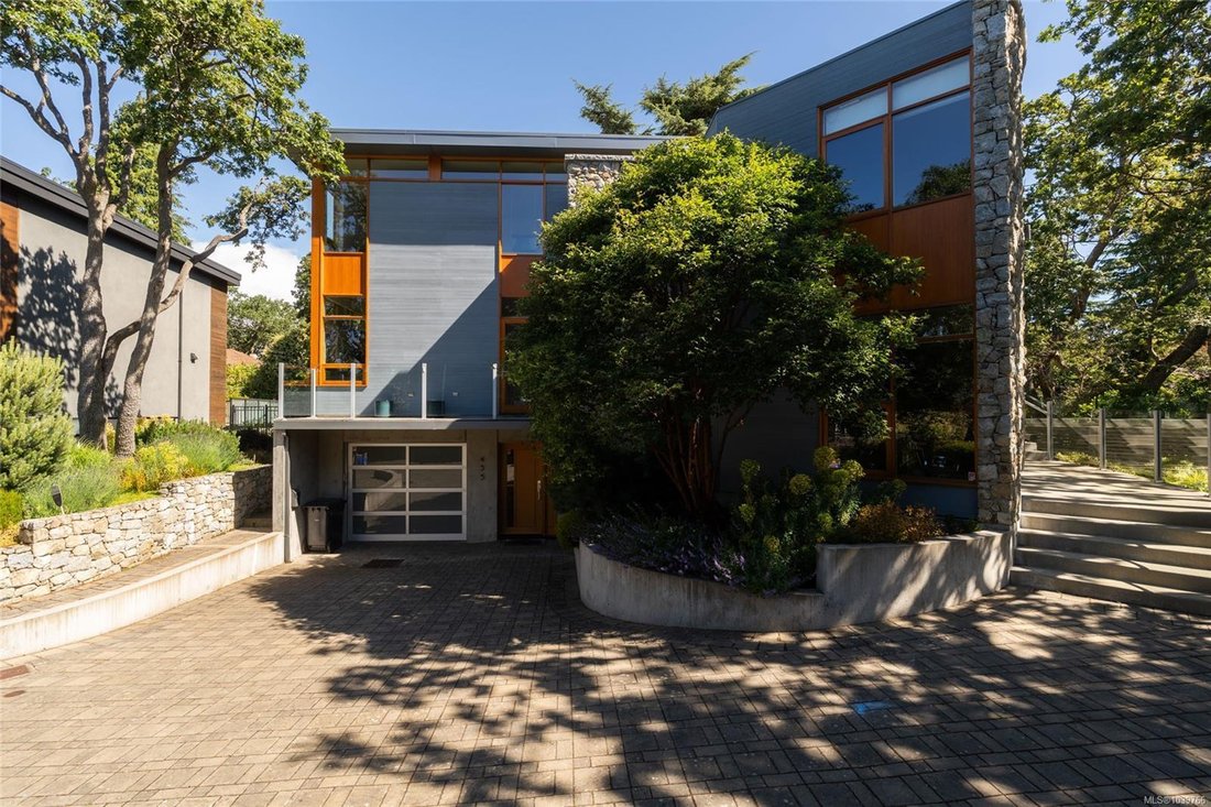 House in Victoria, British Columbia, Canada 4 - 18167559