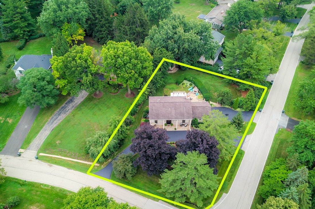 House in Barrington Hills, Illinois, United States 4 - 18166875