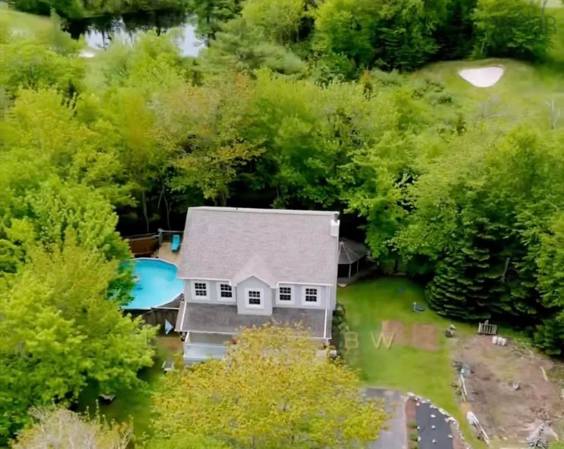 House in Loon Lake, Nova Scotia, Canada 2 - 18160066