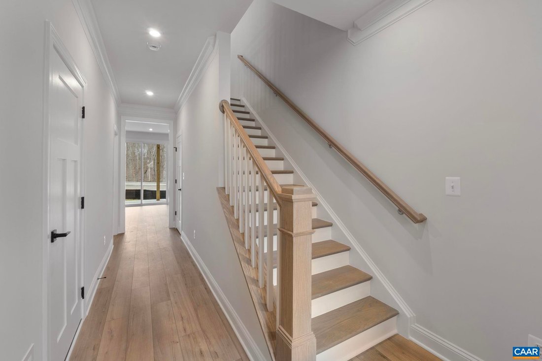 House in Charlottesville, Virginia, United States 4 - 18158013