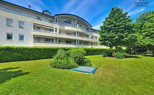 Appartamento a Ferney-Voltaire, Auvergne-Rodano-Alpi, Francia 1