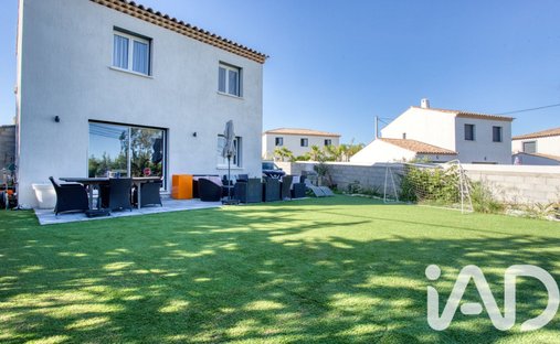 House in Ecarts, Roquebrune-sur-Argens, France 1