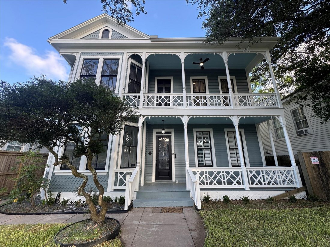 House in Hitchcock, Texas, United States 2 - 18167446
