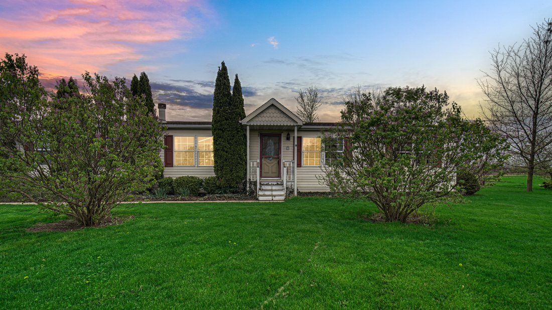 House in Dyer, Indiana, United States 1 - 18163000