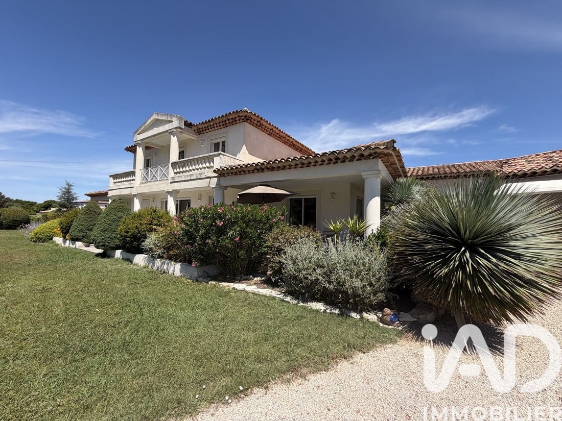 House in Saint-Cannat, Provence-Alpes-Côte d'Azur, France 1 - 18161286