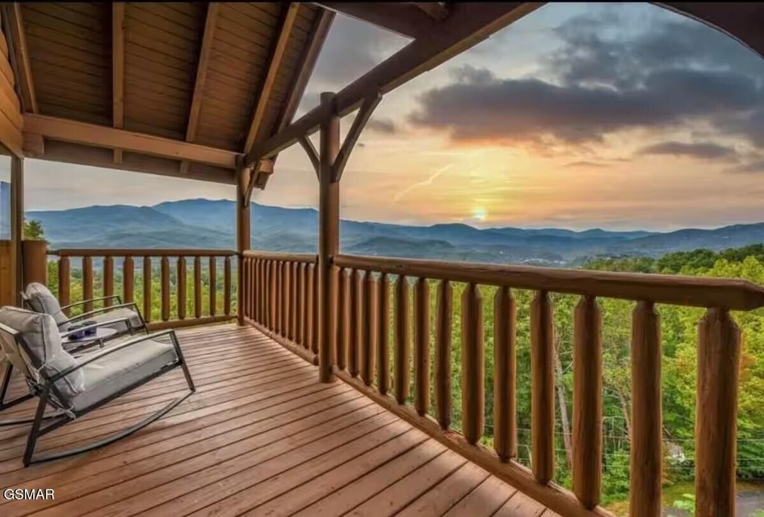 House in Gatlinburg, Tennessee, United States 4 - 18159891