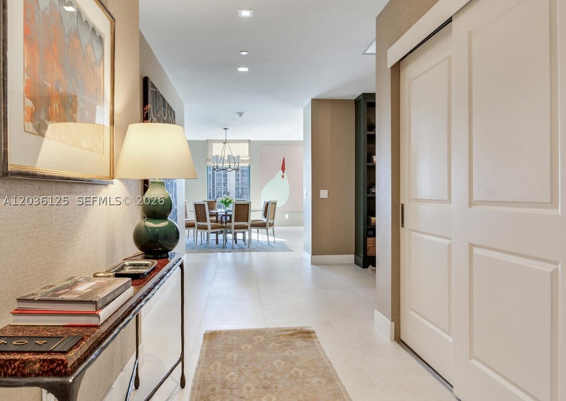 Condo in Tampa, Florida, United States 5 - 18160153