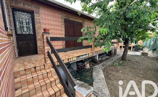 House in Villejuif, Ile-de-France, France 1